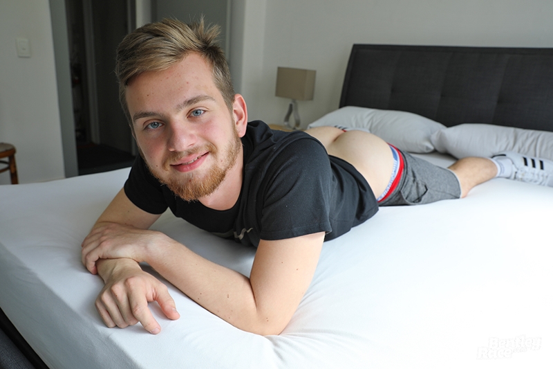 Straight young German guy jacking huge uncut dick blows cum all over himself Bentley Race 007 gay porn pics - Lukas Schmidt